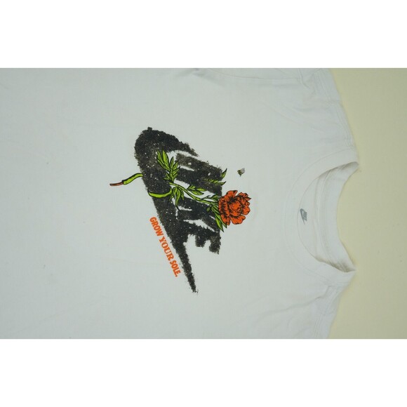 Nike Men's White T-Shirt Size Small DQ1027-100 'Grow Your Sole' Graphic Tee - Picture 6 of 11